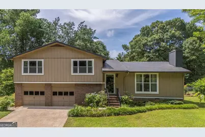 70 Plymouth Lane, Carrollton, GA 30117 - Photo 1