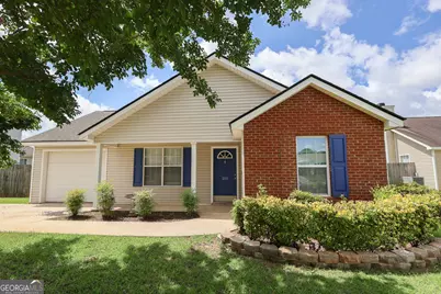 213 Kentshire Lane, Bonaire, GA 31005 - Photo 1