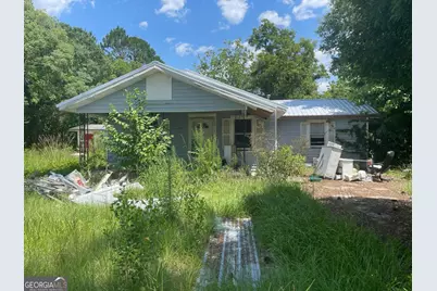 2379 Minnesota Avenue, Waycross, GA 31503 - Photo 1