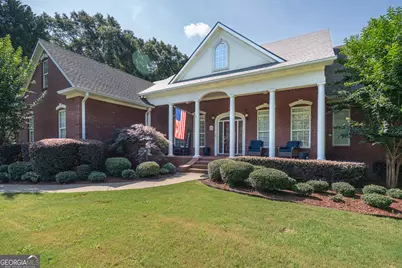 97 Windermere Circle, Newnan, GA 30265 - Photo 1