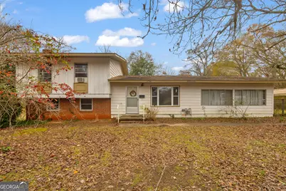 126 S Segars Street, Bowman, GA 30624 - Photo 1