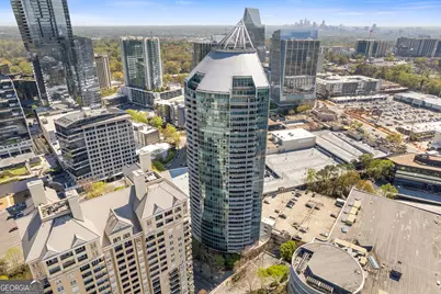 3338 Peachtree Road NE #APT 403, Atlanta, GA 30326 - Photo 1