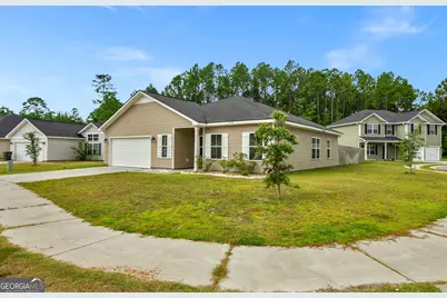 254 Grayson Avenue, Hinesville, GA 31313 - Photo 1