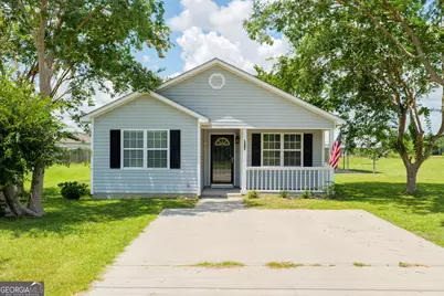 673 Johnson Street, Ray City, GA 31645 - Photo 1