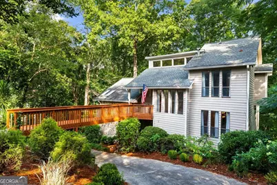 634 Green Valley Drive SE, Smyrna, GA 30082 - Photo 1