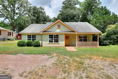 1223 S Madison Avenue, Monroe, GA 30655 - Photo 1