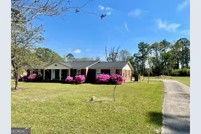 106 Dunbar Circle, Sylvester, GA 31791 - Photo 1