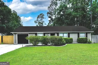 110 Pineneedle Court, Kingsland, GA 31548 - Photo 1