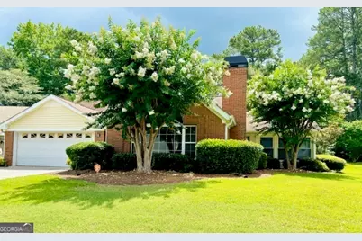 125 Stratford Way, Fayetteville, GA 30214 - Photo 1