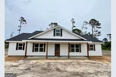 135 Educational Drive, Hazlehurst, GA 31539 - Photo 1