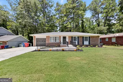 641 Forest Lake Drive S, Macon, GA 31210 - Photo 1