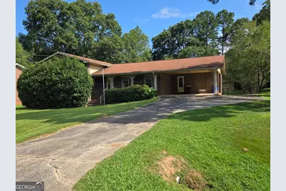 155 Medford Drive, Fayetteville, GA 30215 - Photo 1