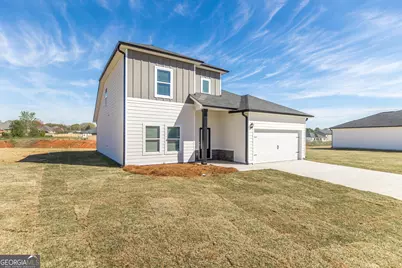102 Monroe Court, Byron, GA 31008 - Photo 1