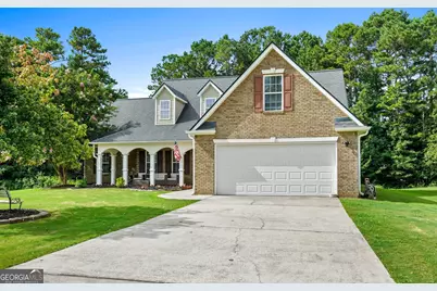 101 Crestwood Court, Hampton, GA 30228 - Photo 1