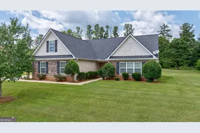 1050 Whispering Lakes Trail, Madison, GA 30650 - Photo 1