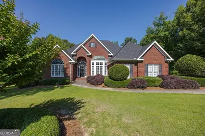 208 Troon W, Macon, GA 31210 - Photo 1