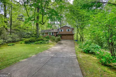 2520 Overlook Way NE, Atlanta, GA 30345 - Photo 1