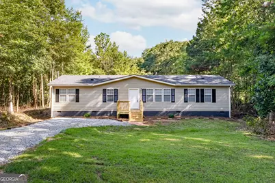 181 Cherry Circle, Hartwell, GA 30643 - Photo 1