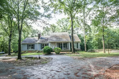 2311 Happy Valley Circle, Newnan, GA 30263 - Photo 1