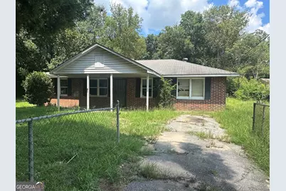 3860 Lindwood Drive, Macon, GA 31206 - Photo 1