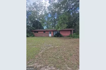 211 Circle Drive, Statesboro, GA 30461 - Photo 1