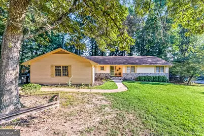 895 Corinth Drive, Jonesboro, GA 30238 - Photo 1