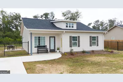 70 Blueberry Street, Baxley, GA 31513 - Photo 1