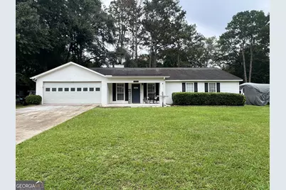 113 Camelot Drive, Dublin, GA 31021 - Photo 1