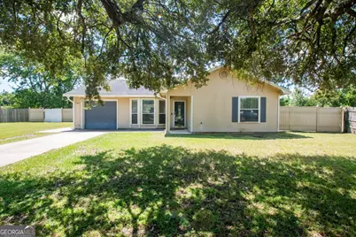 131 Cherry Point Drive, Saint Marys, GA 31558 - Photo 1