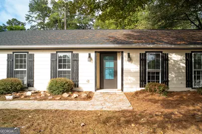 2821 Fieldstone Drive SE, Conyers, GA 30013 - Photo 1