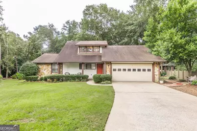 102 Sweetwater Court, Warner Robins, GA 31088 - Photo 1