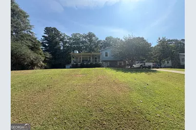 10 Deerfield Lane, Carrollton, GA 30116 - Photo 1