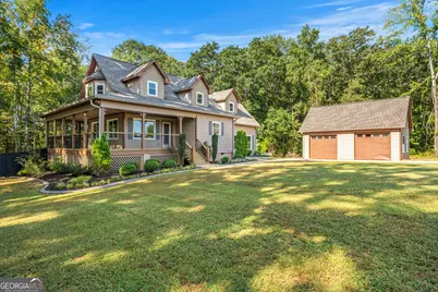 752 Lawshe Road, Senoia, GA 30276 - Photo 1