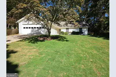 620 Lake Forest Court, Roswell, GA 30076 - Photo 1