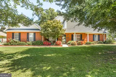 204 Scotsburg Drive, Warner Robins, GA 31088 - Photo 1