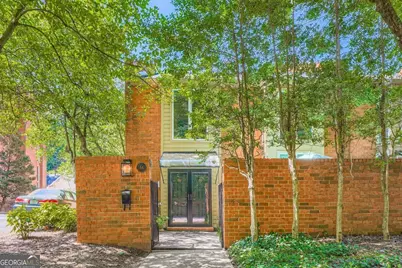 54 Willow Glen, Atlanta, GA 30342 - Photo 1