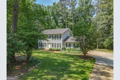 207 Lakeshore Way, Lagrange, GA 30240 - Photo 1