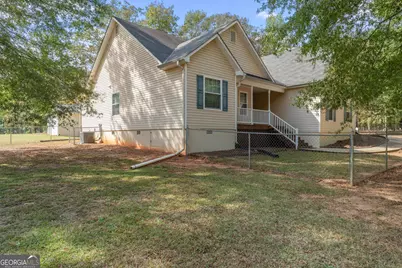 5092 W McIntosh Road, Griffin, GA 30223 - Photo 1