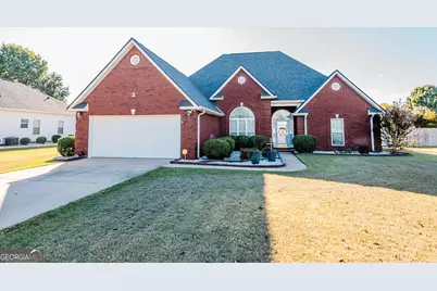 202 Rose Hill Drive, Warner Robins, GA 31088 - Photo 1