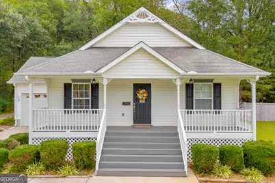 138 Victoria Lane, Lavonia, GA 30553 - Photo 1