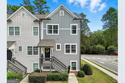 3823 Oxford Circle, Doraville, GA 30340 - Photo 1