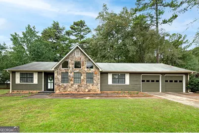 200 Cowan Drive, Stockbridge, GA 30281 - Photo 1