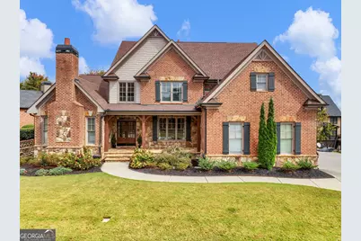 2445 Retreat Point Parkway, Hoschton, GA 30548 - Photo 1