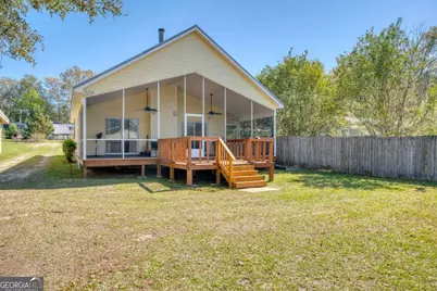 2822 Lakeview Drive, Donalsonville, GA 39845 - Photo 1