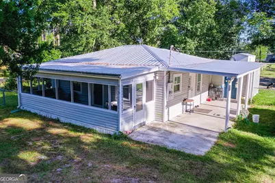 216 Pennsylvania Avenue, Folkston, GA 31537 - Photo 1