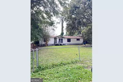 204 Rosewood Drive, Brunswick, GA 31525 - Photo 1