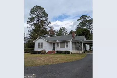 404 Community Drive, Waycross, GA 31501 - Photo 1