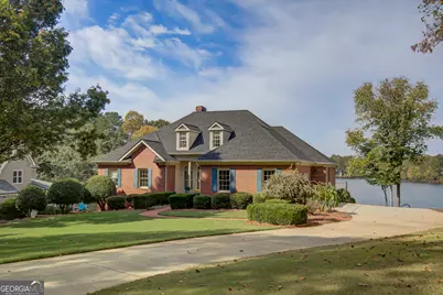 215 South Shore Drive, Newnan, GA 30263 - Photo 1