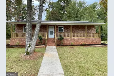 301 Winchester Drive, Eatonton, GA 31024 - Photo 1