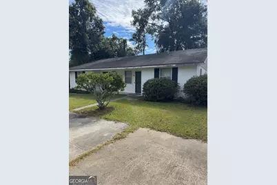 924 Highsmith Street, Waycross, GA 31501 - Photo 1